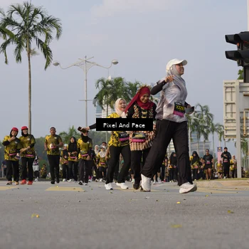 Runner Photo 6448439