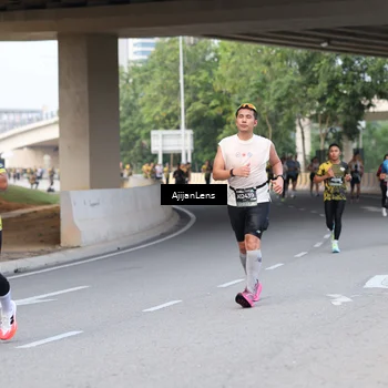 Runner Photo 6448450