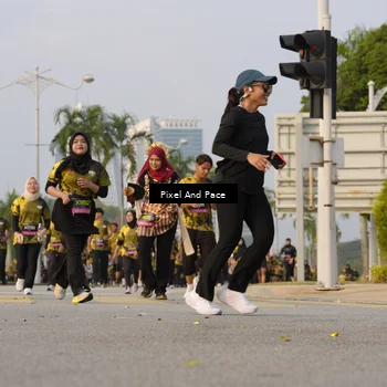 Runner Photo 6448490