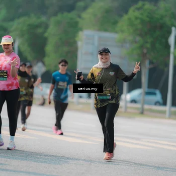 Runner Photo 6448492