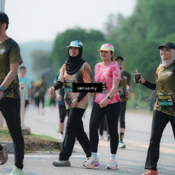 Runner Photo 6448495