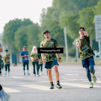Runner Photo 6448497