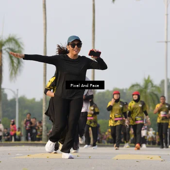 Runner Photo 6448498
