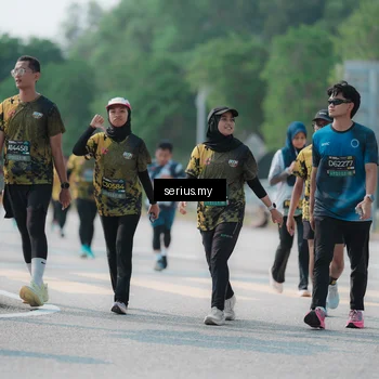 Runner Photo 6448524