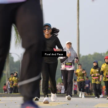Runner Photo 6448532