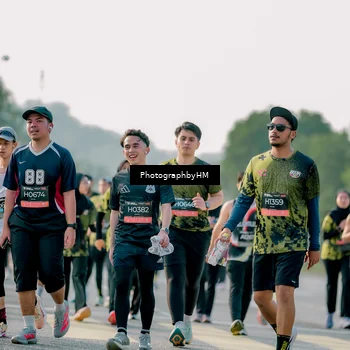 Runner Photo 6448537