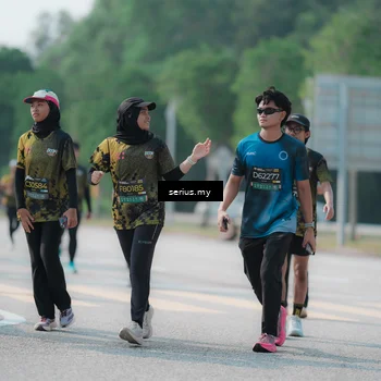 Runner Photo 6448548