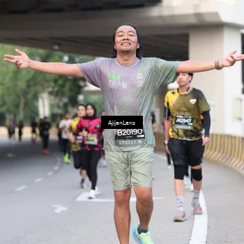 Runner Photo 6448553