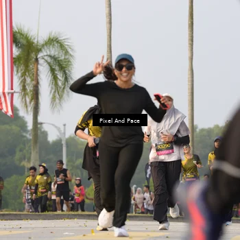 Runner Photo 6448562
