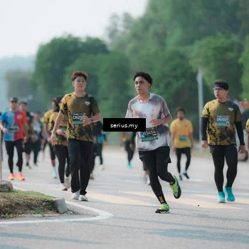 Runner Photo 6448589