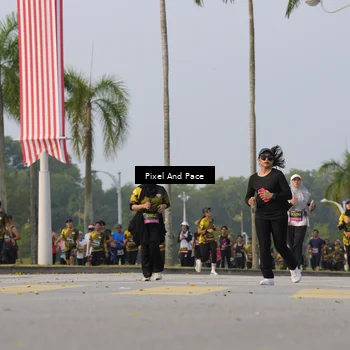 Runner Photo 6448597