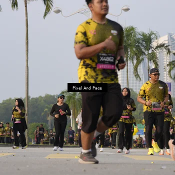 Runner Photo 6448598