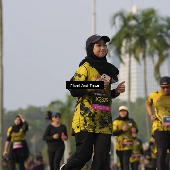 Runner Photo 6448625