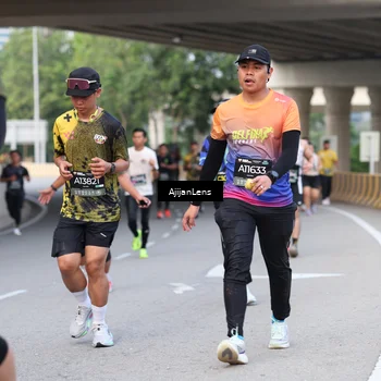 Runner Photo 6448628