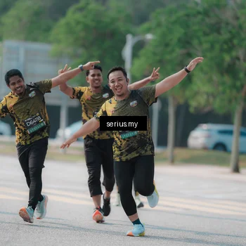 Runner Photo 6448641