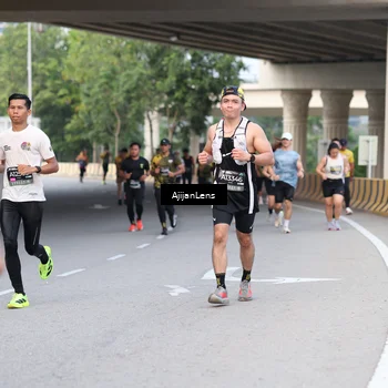 Runner Photo 6448642