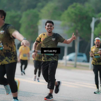 Runner Photo 6448654