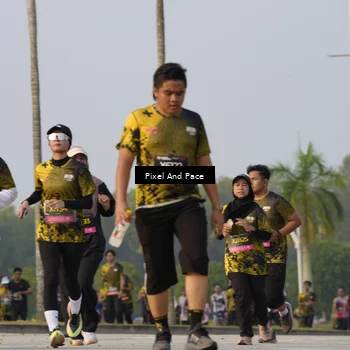 Runner Photo 6448655