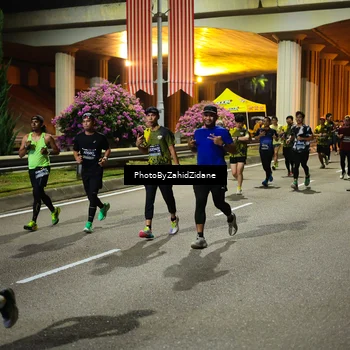 Runner Photo 6448657