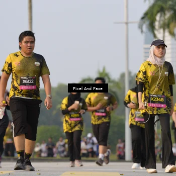 Runner Photo 6448659