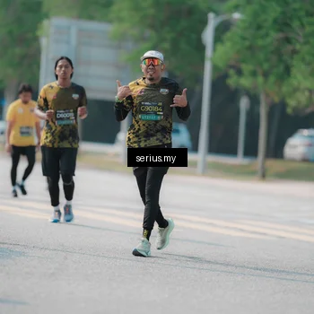 Runner Photo 6448668