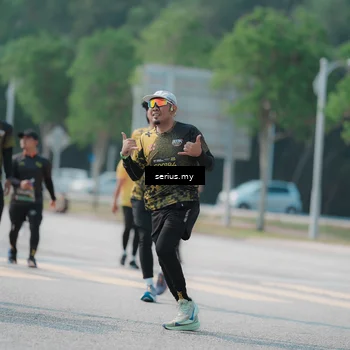 Runner Photo 6448684