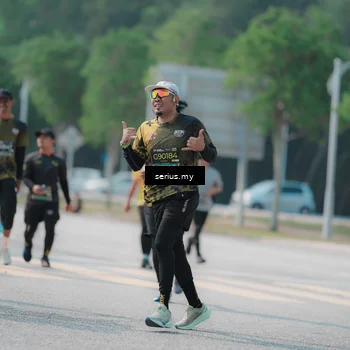 Runner Photo 6448685
