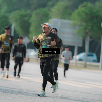 Runner Photo 6448687