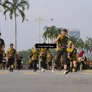 Runner Photo 6448691