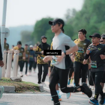 Runner Photo 6448697