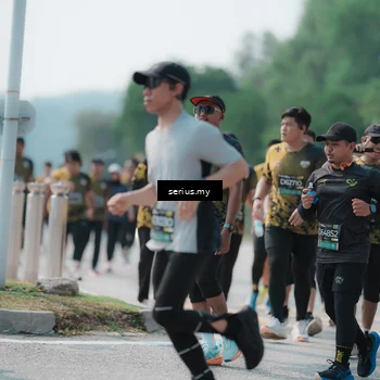 Runner Photo 6448707