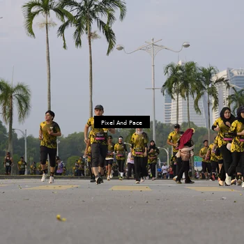 Runner Photo 6448710