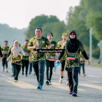 Runner Photo 6448716