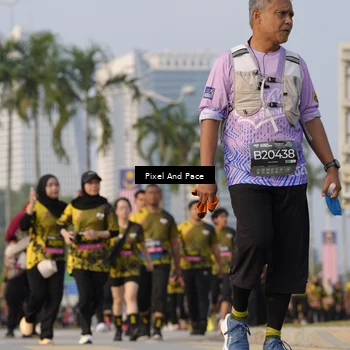 Runner Photo 6448718