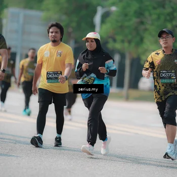 Runner Photo 6448729