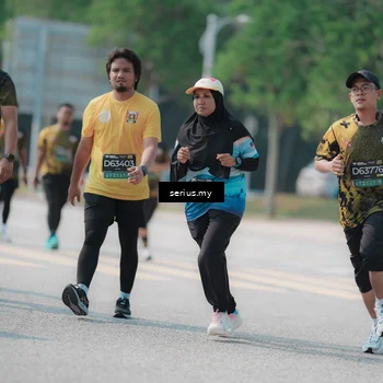 Runner Photo 6448730