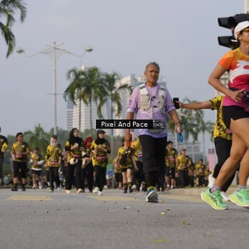 Runner Photo 6448738