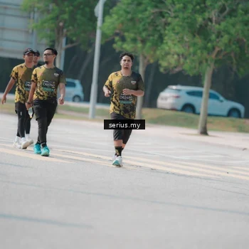 Runner Photo 6448747