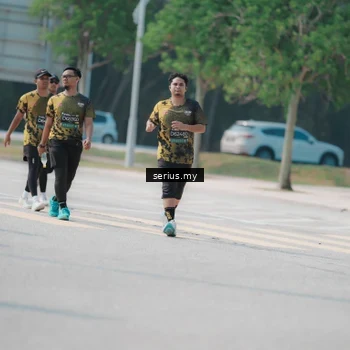 Runner Photo 6448750