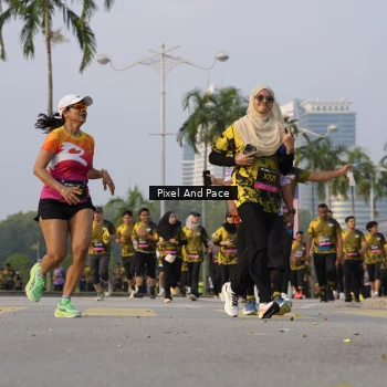 Runner Photo 6448751