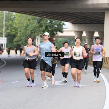 Runner Photo 6448767
