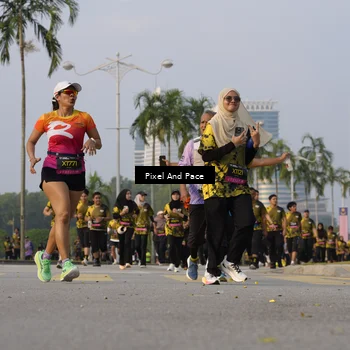 Runner Photo 6448769