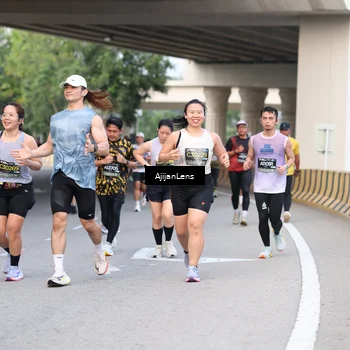 Runner Photo 6448800