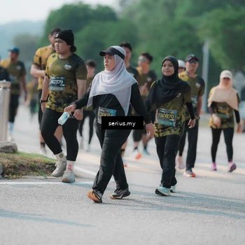 Runner Photo 6448835