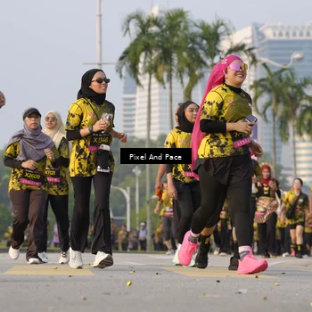 Runner Photo 6448842