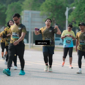 Runner Photo 6448845