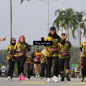 Runner Photo 6448850