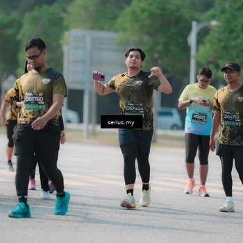 Runner Photo 6448860