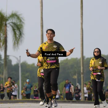 Runner Photo 6448865