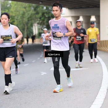 Runner Photo 6448867